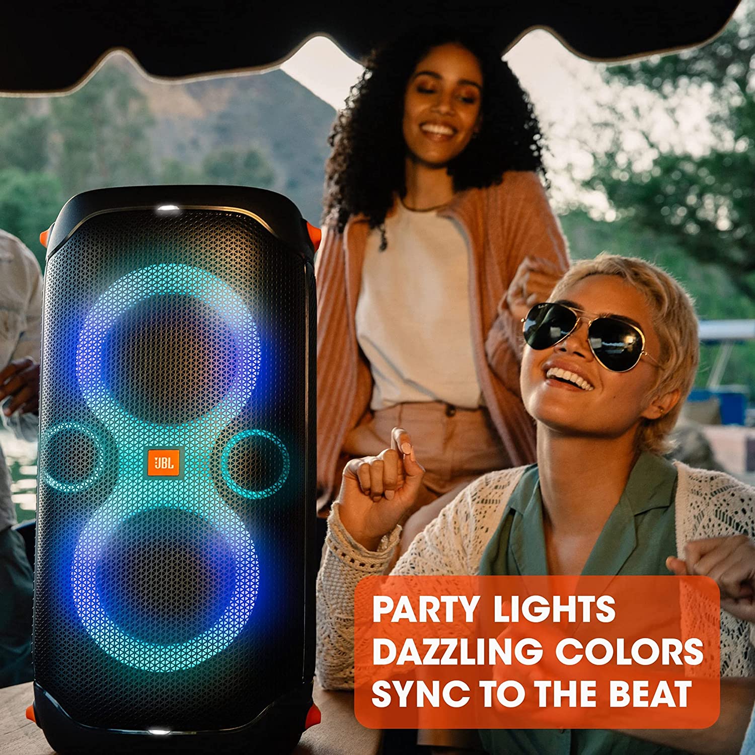 JBL PartyBox 110 Speaker Wireless Bluetooth Portatile con Effetti di Luce,  Cassa Altoparlante Impermeabile IPX4 per Feste, Nero & PBM100 Microfono